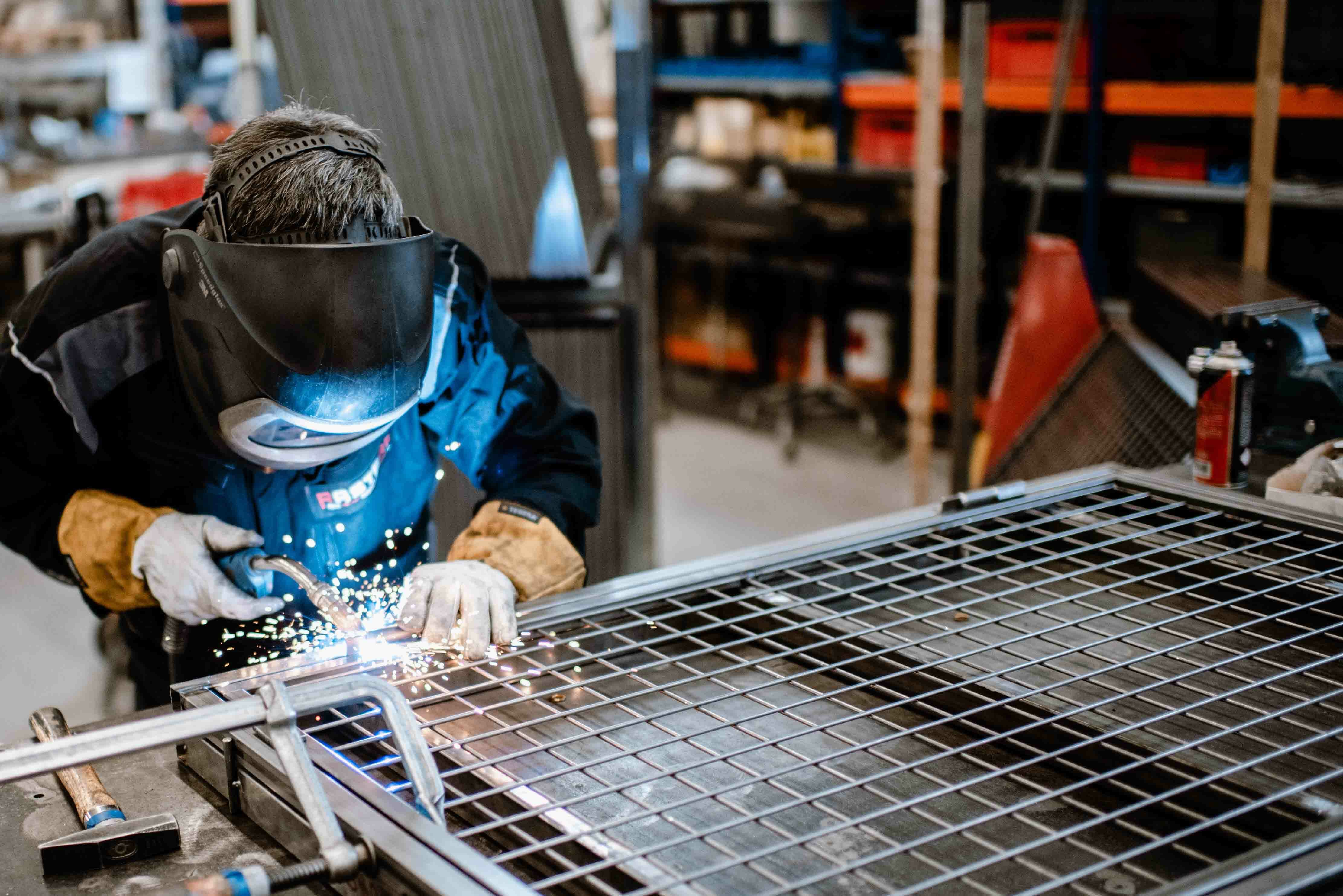 RASTERR_sterk_in_metaal_gaaslockers_lassen